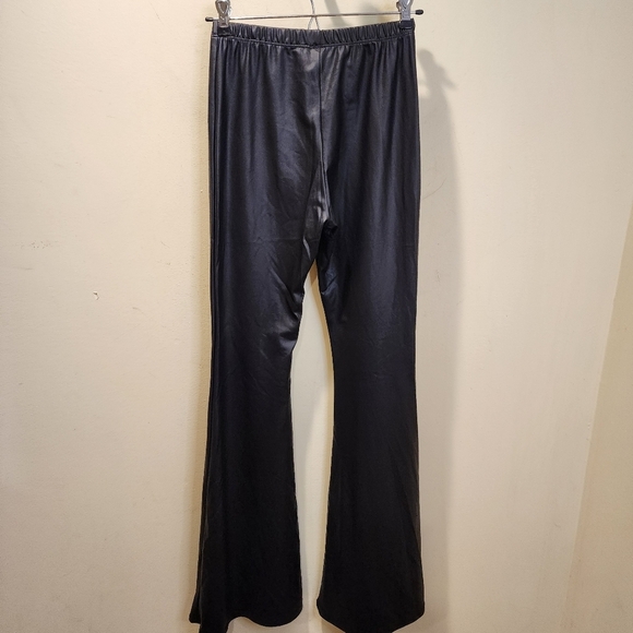 Faux Leather black wide legs flare leggins size M - Picture 8 of 10